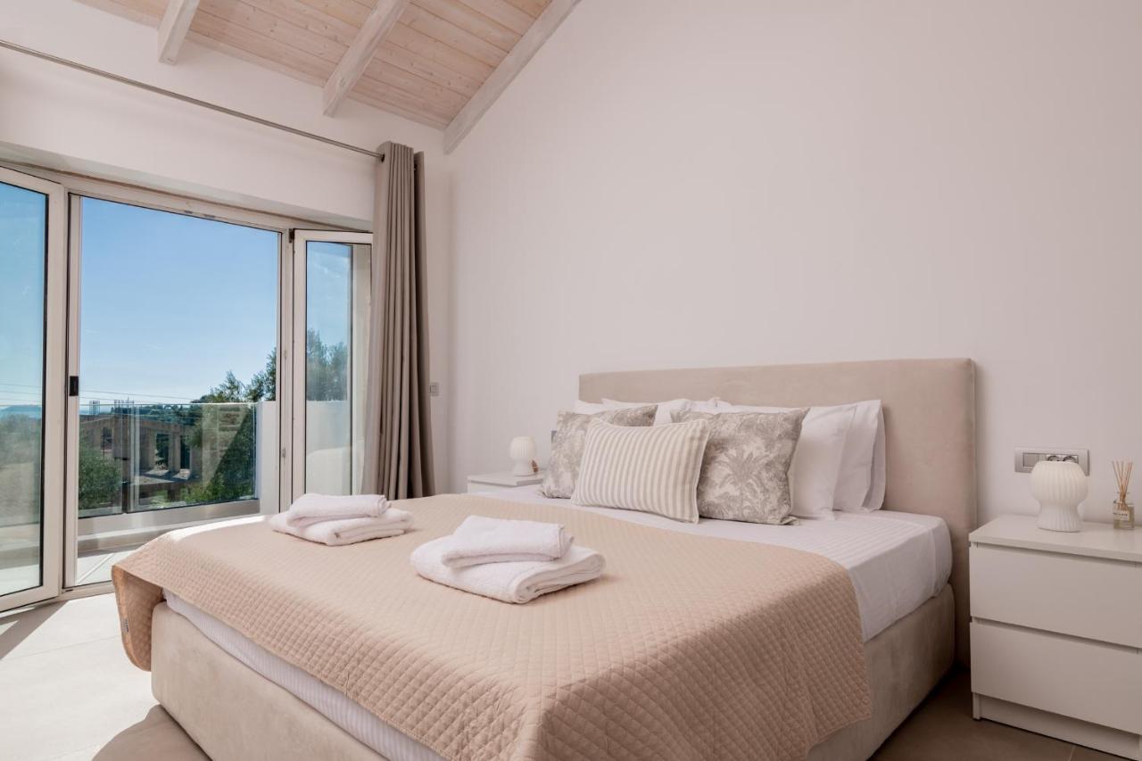 Villa Di Pietra Lithakia  Ngoại thất bức ảnh